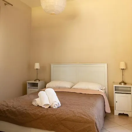 Brunello Seaside Apartment *