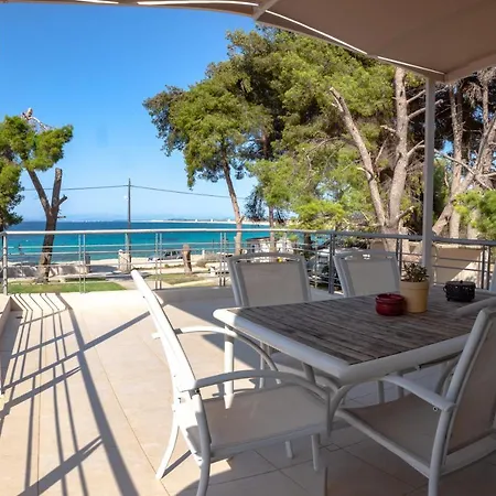 Brunello Seaside Lägenhet *