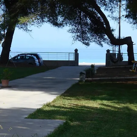 Brunello Seaside Λευκάδα