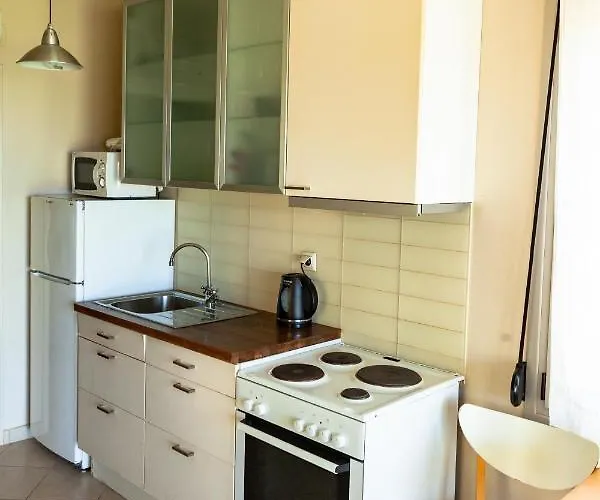 Brunello Seaside Apartment *