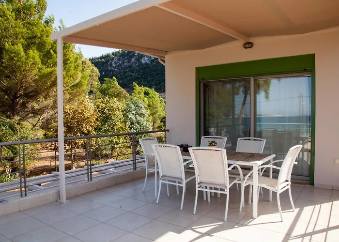 Brunello Seaside Lefkáda